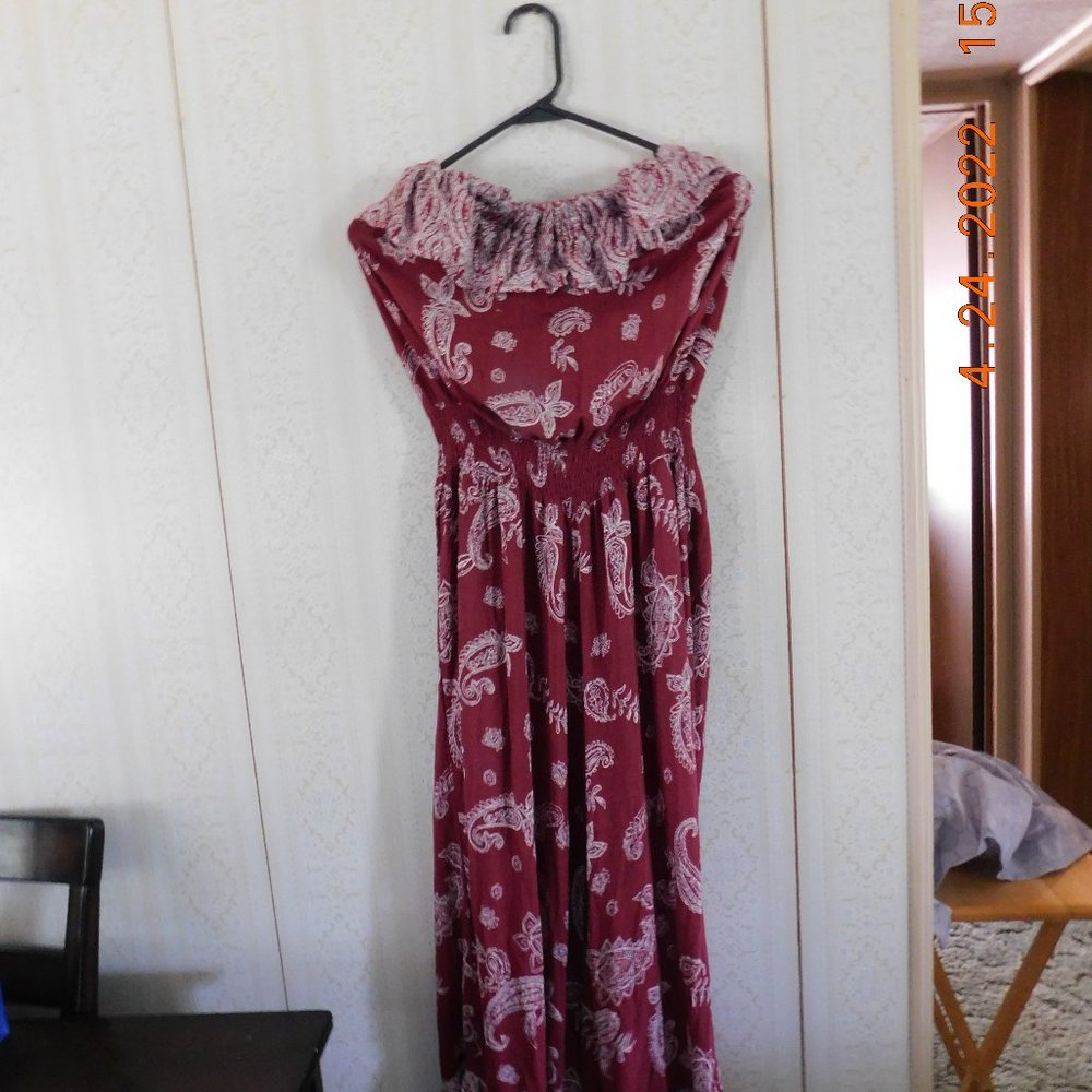 Surf Gypsy Women Red Flowered Over the Shoulder BoHo Type Jumpsuit L